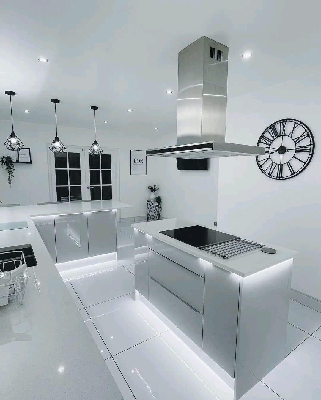 Exterior door installation in Miami by AA Home Solutions